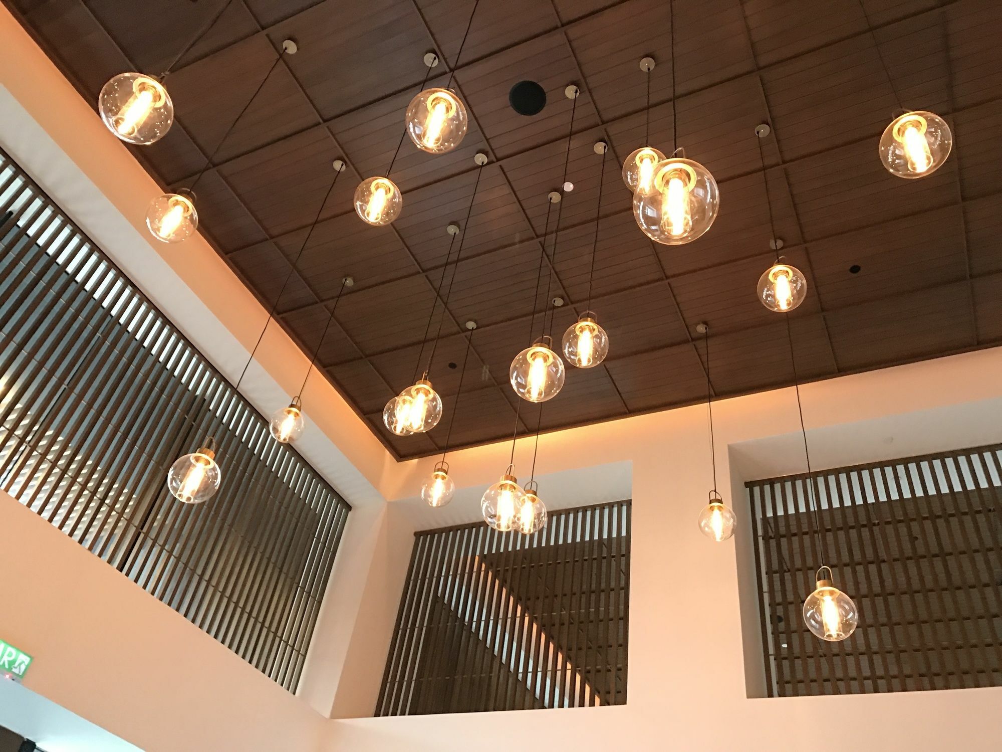 فندق أليلا بانجسار كوالا لمبور كوالالمبور المظهر الخارجي الصورة Ceiling of the library